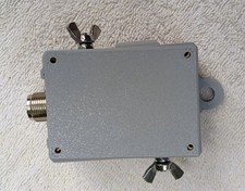 UNUN BALUN T140 tamaño caja kit antena transformador carcasa ventilada con conector