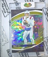 2025 Panini Absolute - Drake Maye #79 Spectrum /325