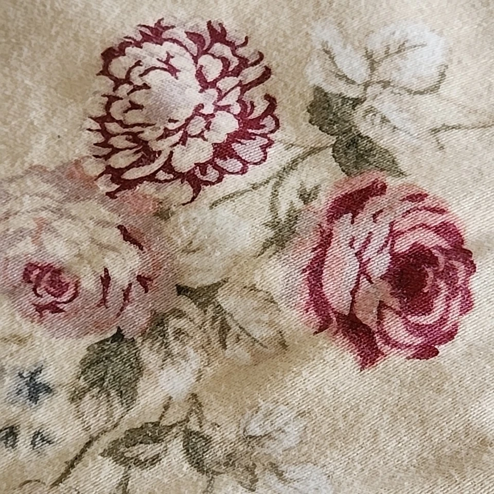 WAVERLY Oblong Tablecloth Yellow Floral Roses 68" x 86" Rectangular 100% Cotton - Image 2 of 4