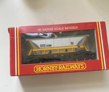 HORNBY R033 BR RAILFREIGHT MGR HAA HOPPER WAGON BOXED 