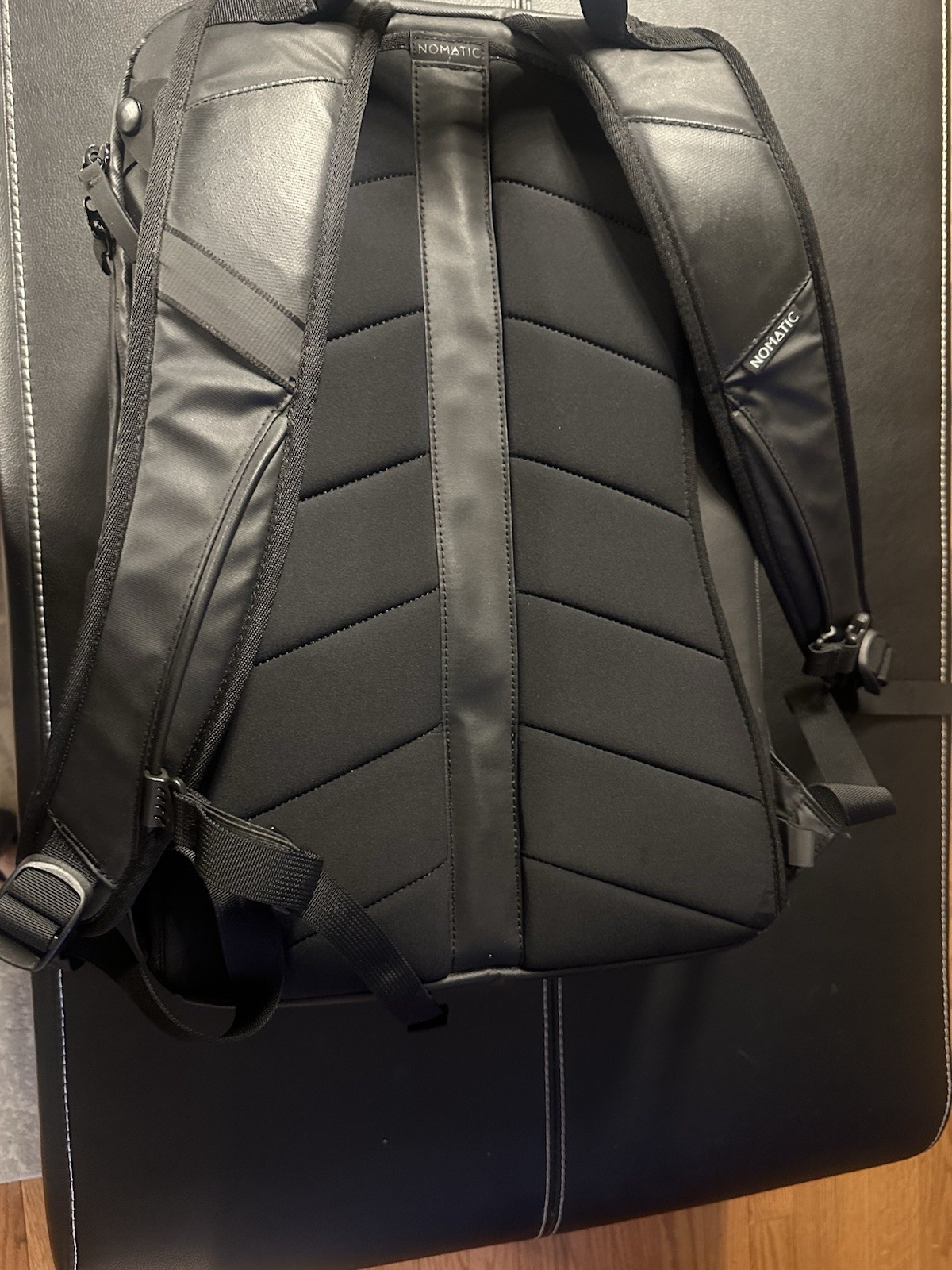 Nomatic Backpack 20L, Excellent Condition. - image 7