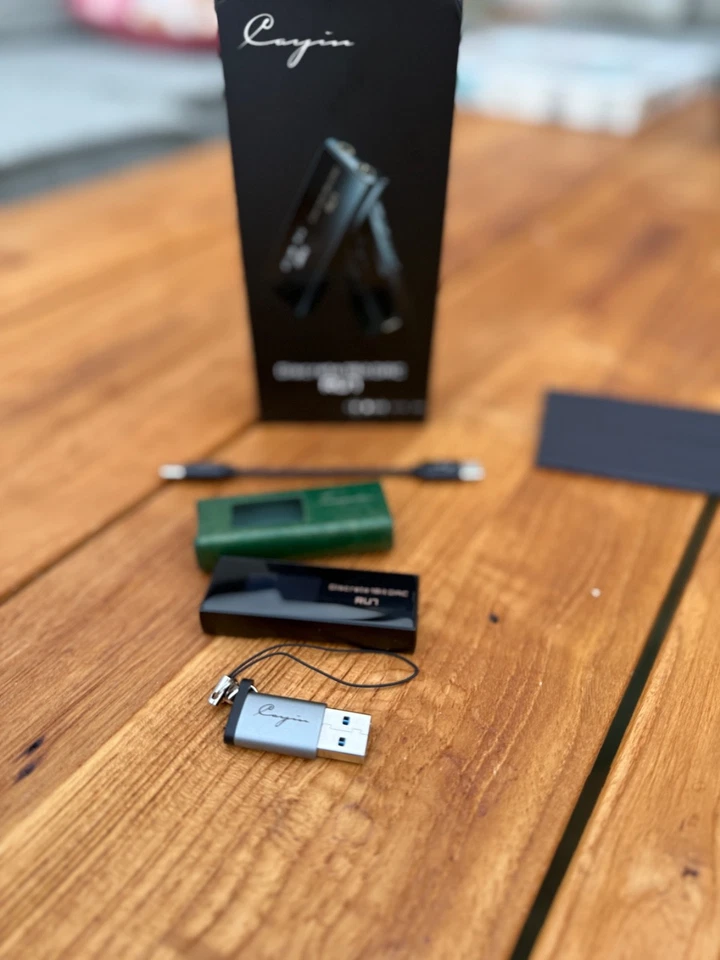 Cayin RU7 Discrete 1Bit DAC Dongle , Originalverpackung - Bild 2 von 4