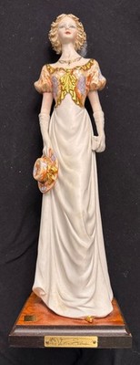  RARE Vittorio Sabadin Italian Porcelain Figurine   Signed Elegant Lady with Hat