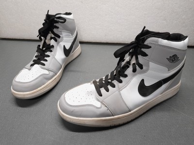 Gr. 42 Nike Air Jordan 1 Mid Light Smoke Grey Anthracite Sneaker Basketballschuh