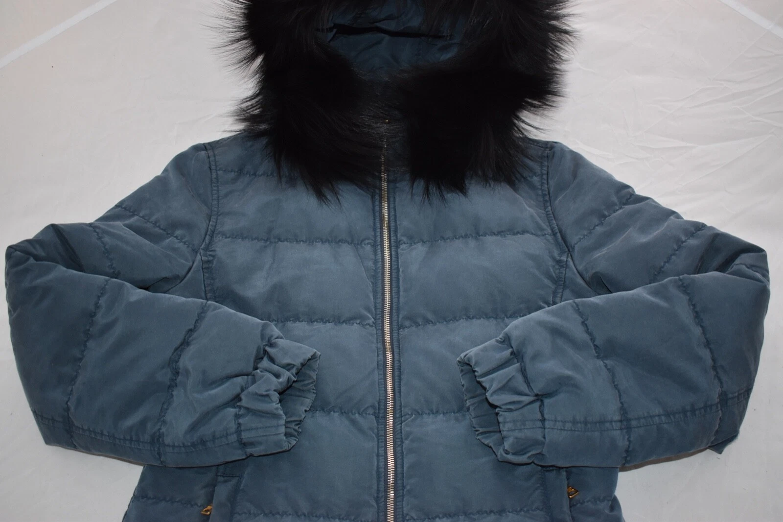 Giacca di seta Prada blu trapuntata cerniera nera pelliccia tinta donna IT42 UK10