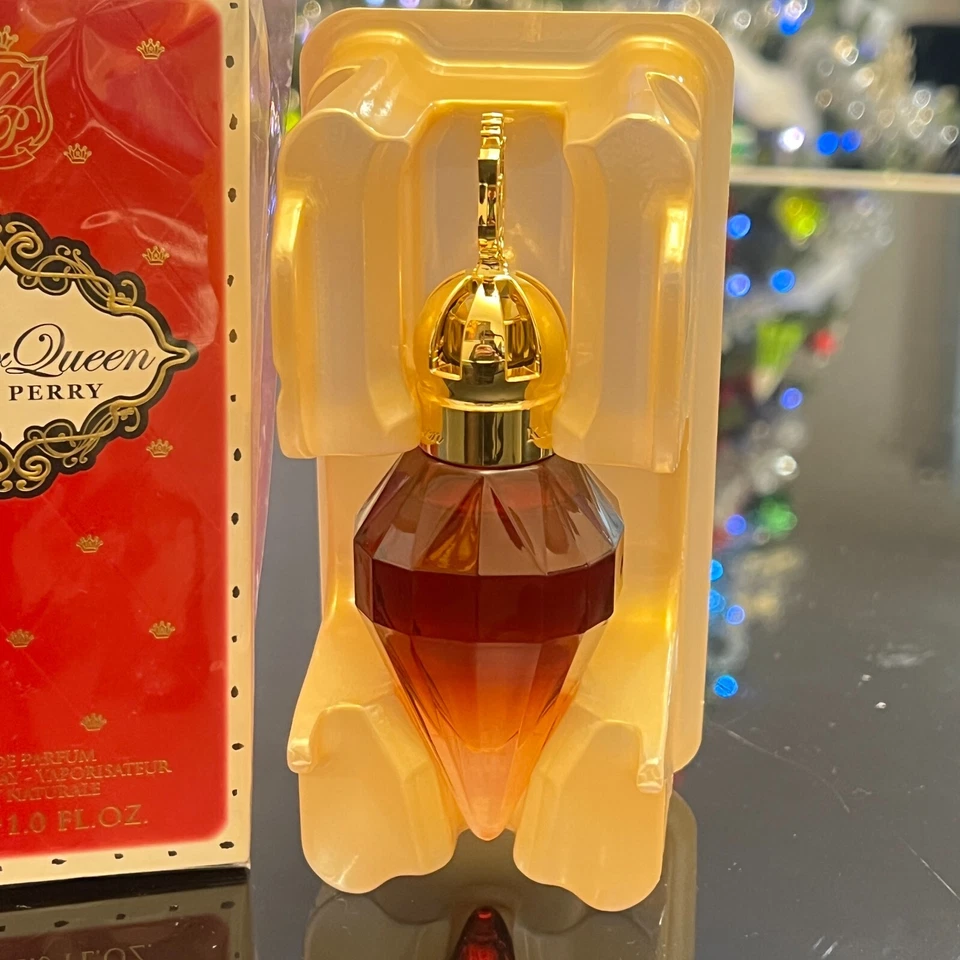 Katy Perry Killer Queen Eau de Parfum Spray para Mujer 1 fl oz - (TESTER) Foto 4 de 4