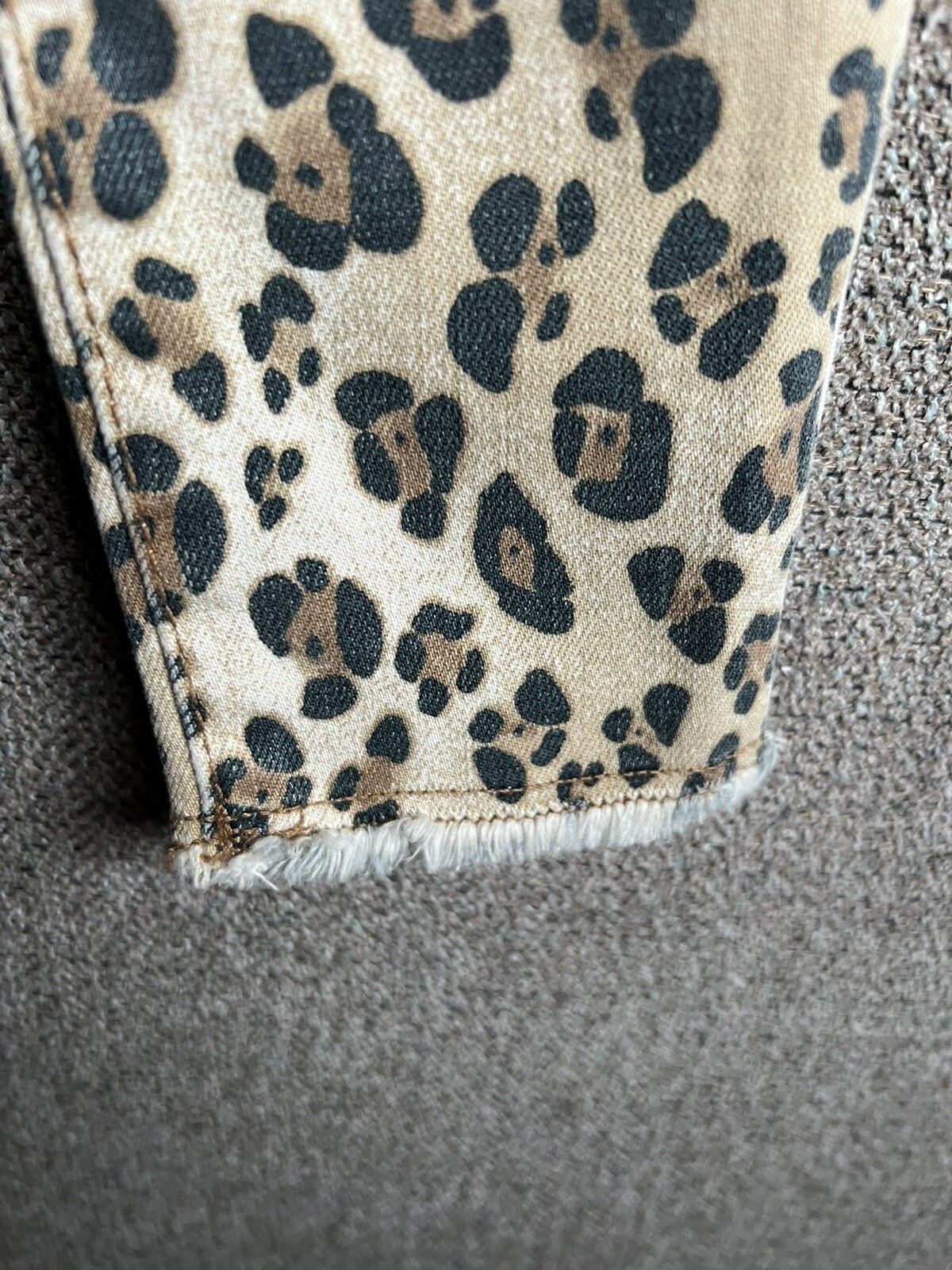 Picture 3 of 8