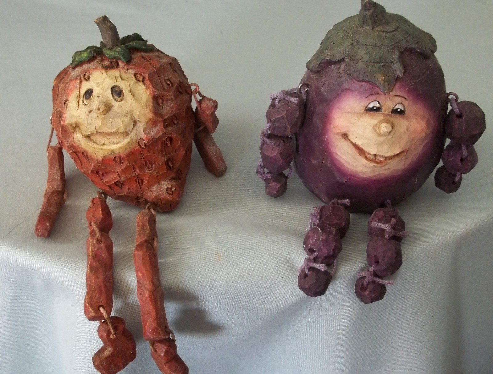 VINTAGE LOT OF (2) ANTHROPOMORPHIC VEGETABLE/FRUIT SHELF SITTERS RESIN