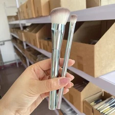 2PCS Makeup Tool Liquid Touch Concealer Brush Blush Highlight Contour Brush