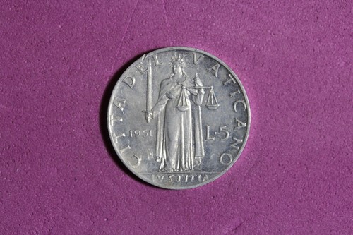 1951 Vatican City 5 Lire Aluminum Coin #M21837