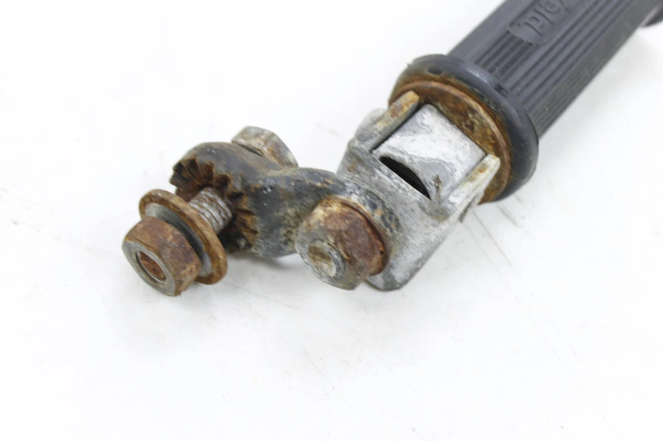 74-76 BMW R90 ЛЕВЫЙ ЗАДНИЙ ПАССАЖИРСКИЙ КОЛЫШЕК - Изображение 3 из 3