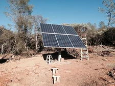 Solar panel pole mount/holds 6 300 watt panels/fits a 6" pipe or post. Made USA