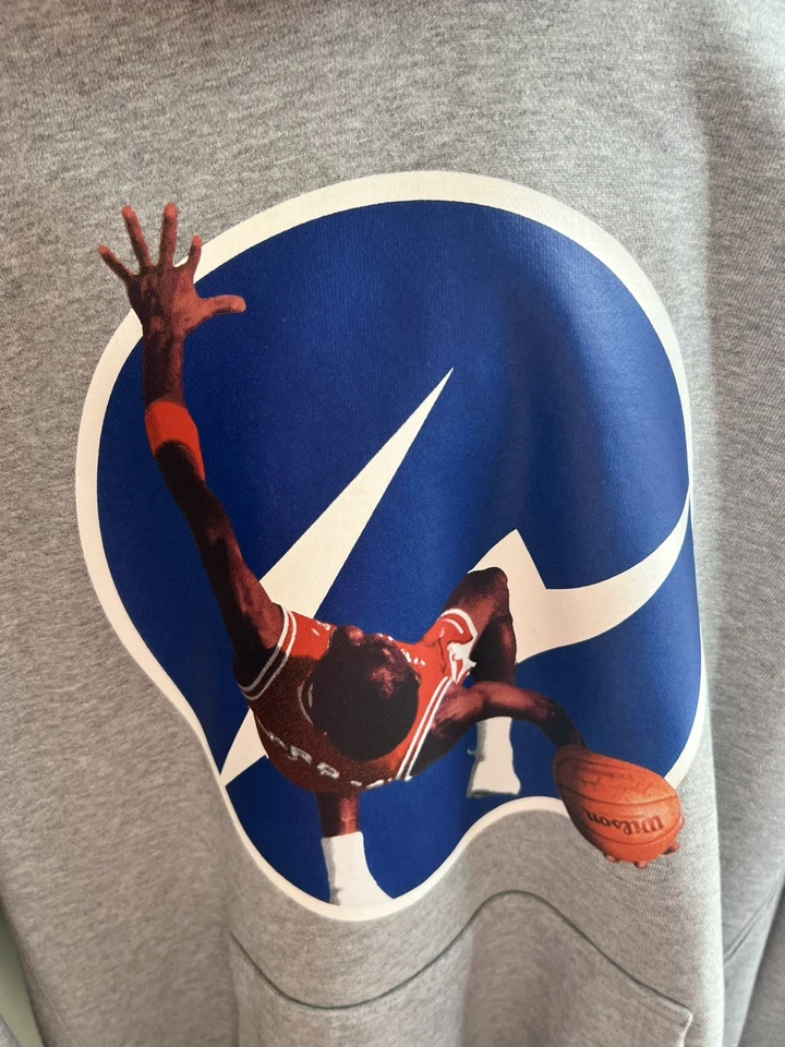 Sudadera con Capucha Air Jordan X Fragment Image - Gris - Talla Grande - Usada Foto 4 de 4