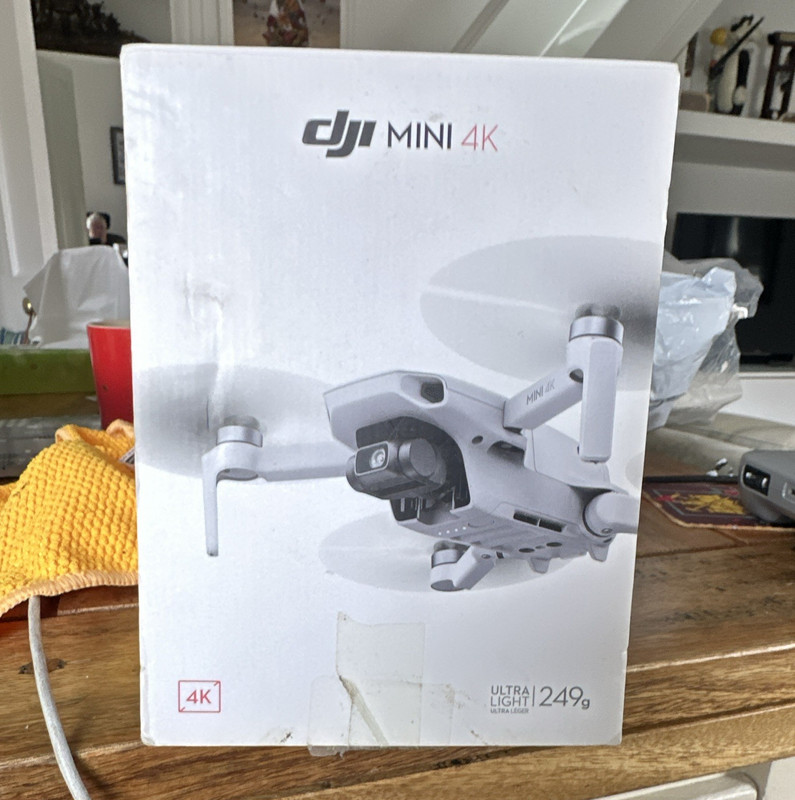 DJI Mini 4K Ready to Fly Drone with 4K HD Video Recording, 249g