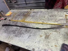 03-06 OUTLANDER Left Drivers Side Windshield Roof Moulding Trim