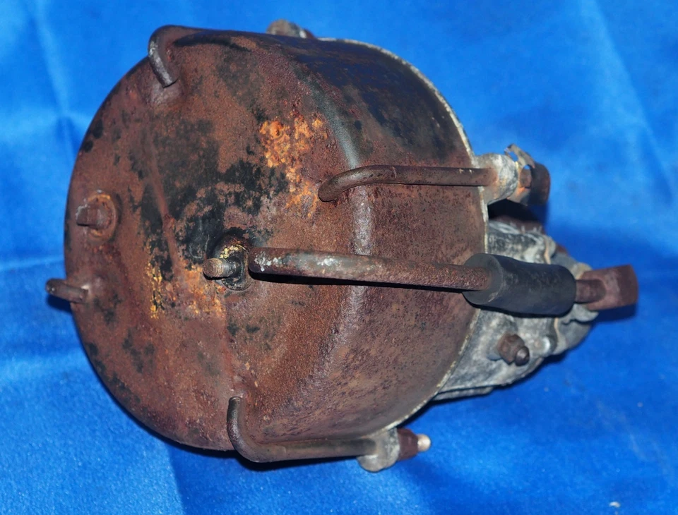*CORE* 1953 Cadillac Series 62 Coupe Bendix Hydrovac Power Brake Booster OEM - Image 4 of 4