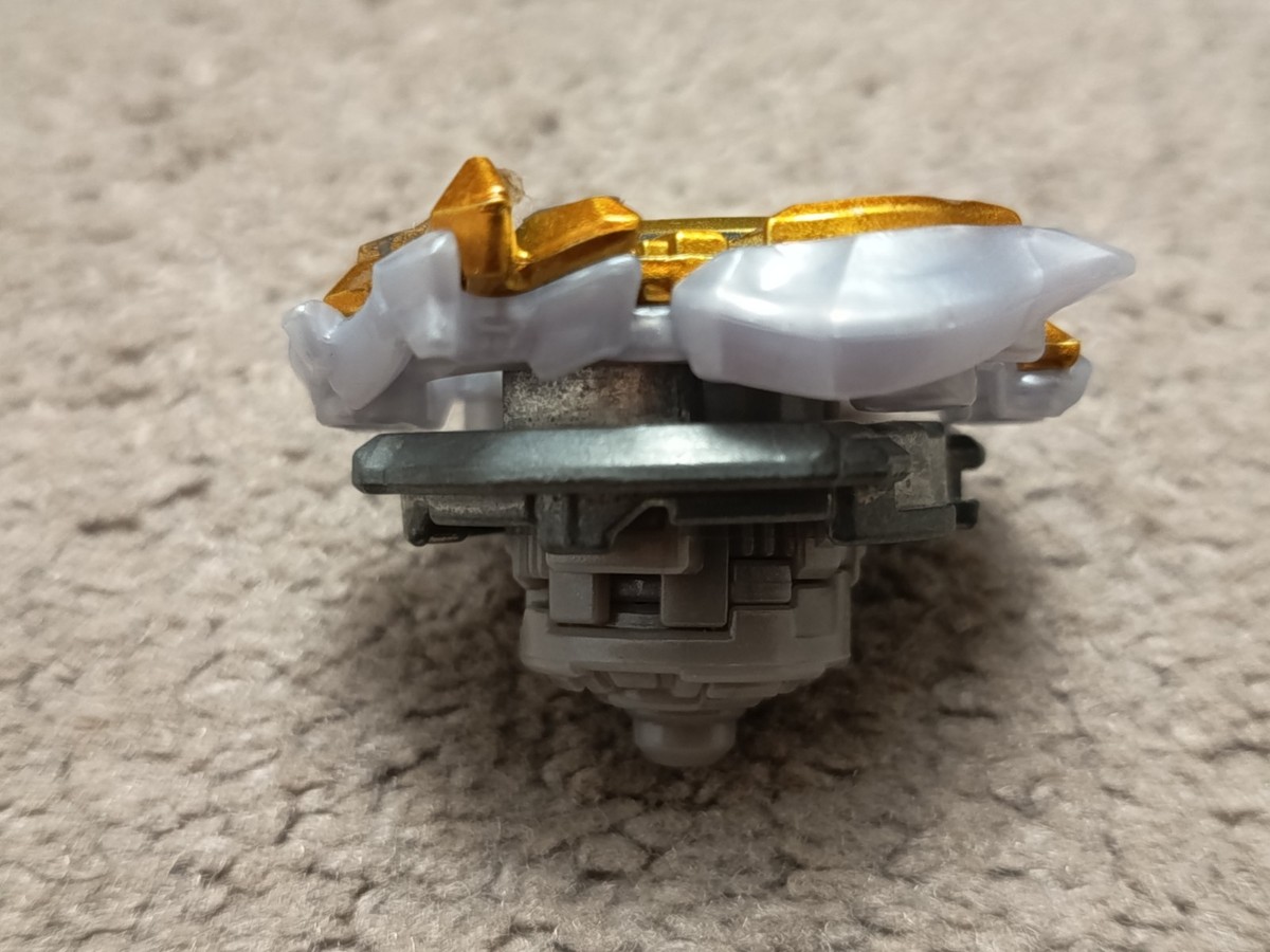 Z Achilles 11 Xtend Holy Knight Ver + stickers Beyblade TAKARA