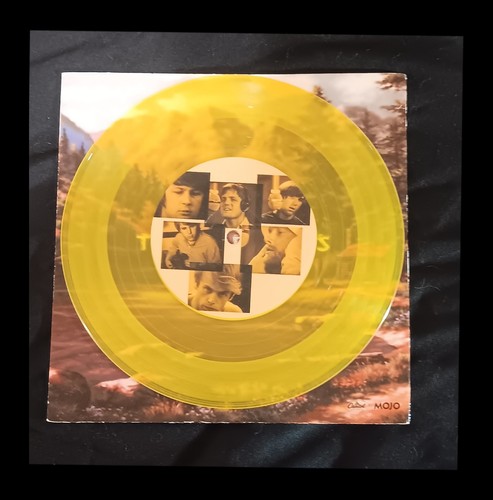 Mojo 60's Beach Boys Smile With Yellow Vinyl Single - Imagen 5 de 5