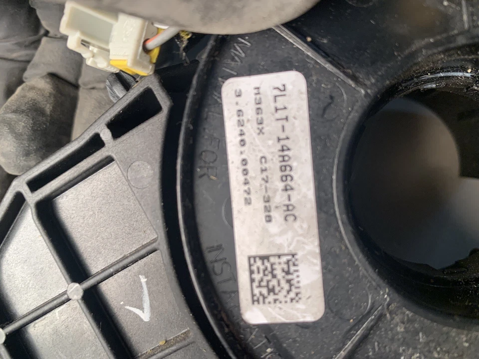 Ford Expedition LTD 2007 2008 5,4 automático 4x4 OEM RELOJ DE DIRECCIÓN 7L1T14A664AC Foto 2 de 2