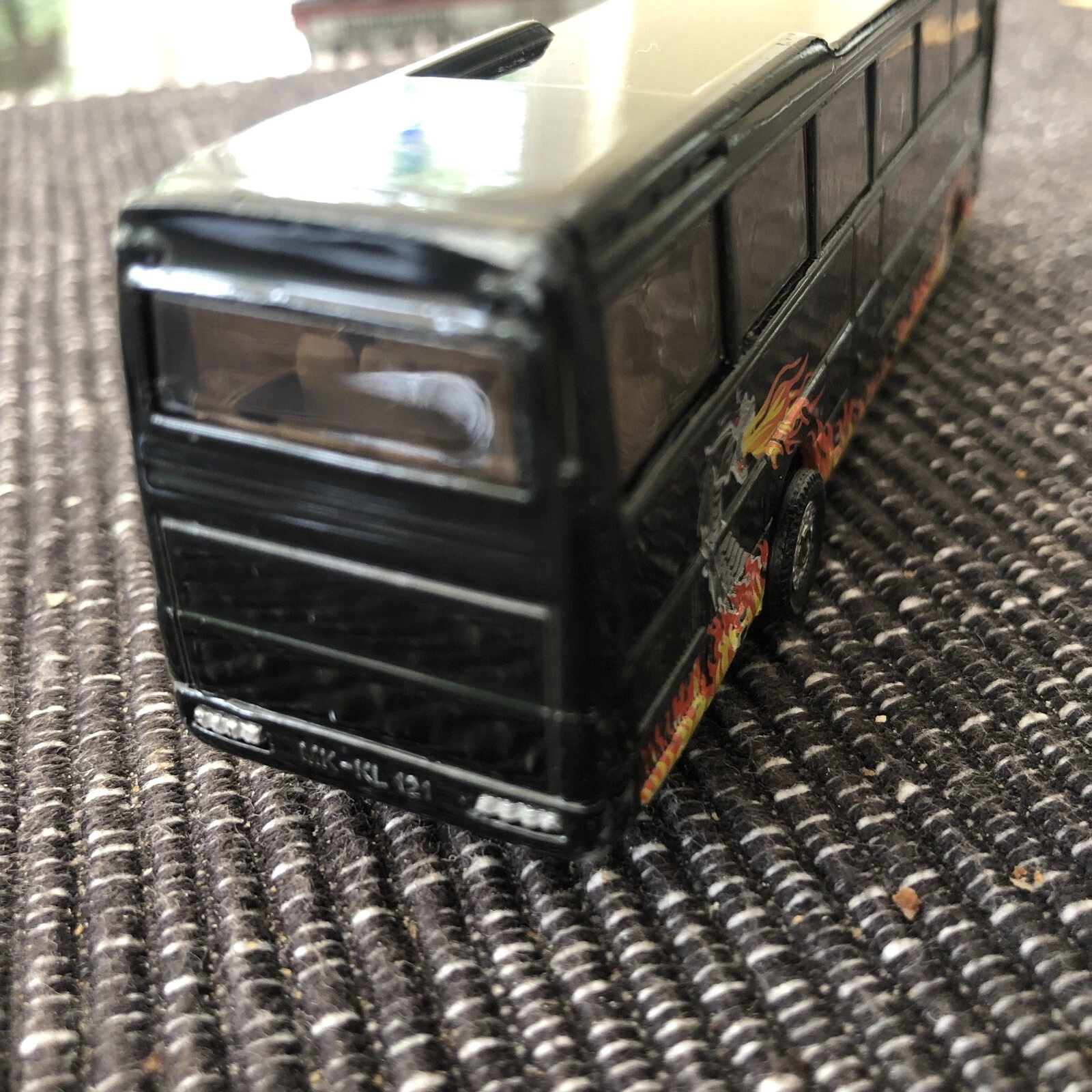 Picture 4 of 6
