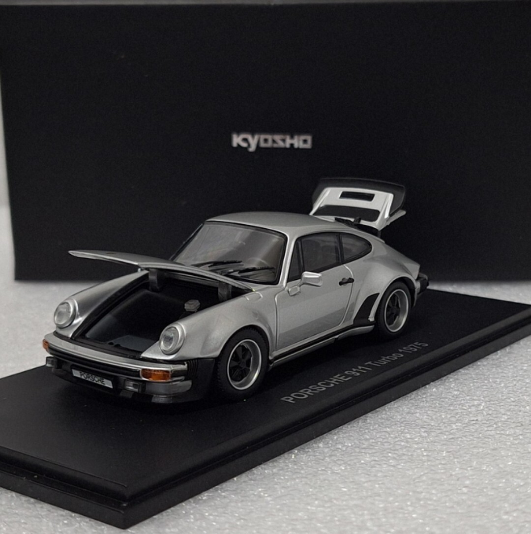 その他 Porsche 911 Turbo VTG FIGURE Porsche 911 (930) Turbo 1975 Silver 1:43 Kyosho 05524S