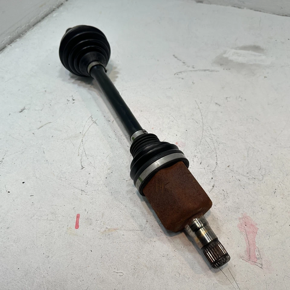 VOLKSWAGEN PASSAT FWD FRONT DRIVER SIDE AXLE SHAFT HALFSHAFT 2014 - 2022 OEM - Image 4 of 4