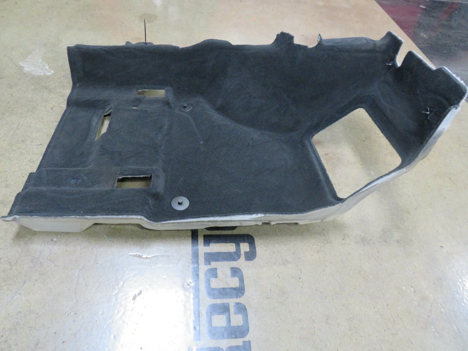 Maserati Levante, RH, Right, Front Floor Carpet, Black, Used, P/N 670085990