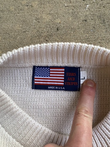 VINTAGE WHITE STARS AND STRIPES BRAND AMERICAN FLAG STITCHED SWEATER MEN'S L - Picture 3 of 6
