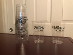 12 BARRY MANILOW BEVERAGE GLASSES CLEAR PLASTIC CLEAN NEVER USED