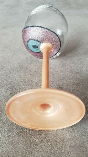 Rare vintage Italian hand painted wine glass with orange stem and circles. 7" - Picture 4 of 6