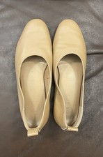 Everlane The Italian Leather Day Glove Light Brown Women  s Flats - Size 8