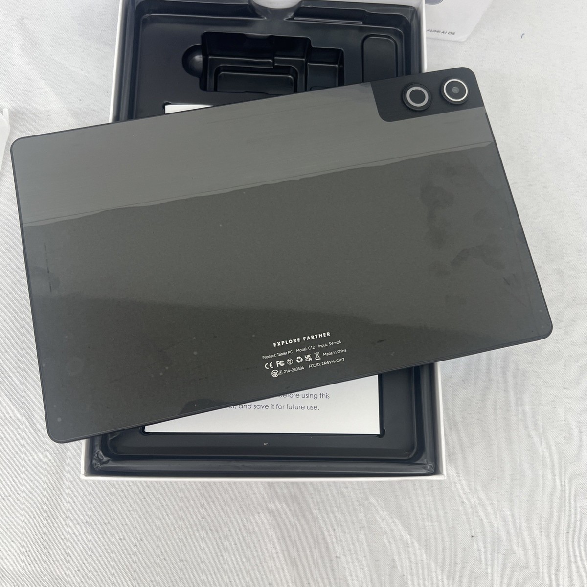 Dynamic Halo AUMI AI OS Tablet 10.4 In WiFi Touchscreen Black
