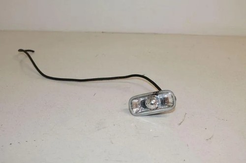 AUDI A6 4F2, C6 Kotflügelblinker vorne links 8E0949127 2.00 Diesel 17802571