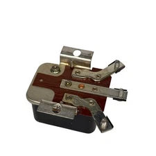 Leece Neville 6014RB Voltage Regulator – 14V, Negative Ground, R0016014RB, NOS