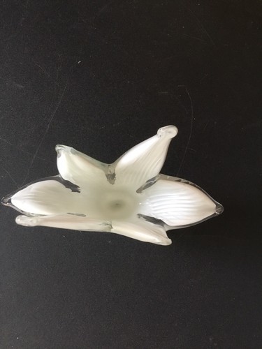 Vintage Murano Like Art Glass clear and white LinesBasket Vase Made In Italy - Picture 2 of 6