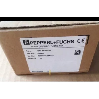 1PCS New In Box   IQT1-FP-R4-V1 reader writer Fast Shipping &ex