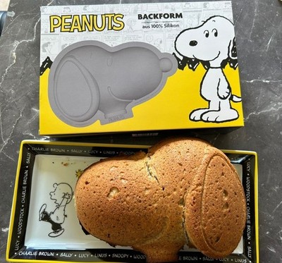 Peanuts Snoopy Backform oder Muffinbackform Snoopy+Woodstock aus Silikon