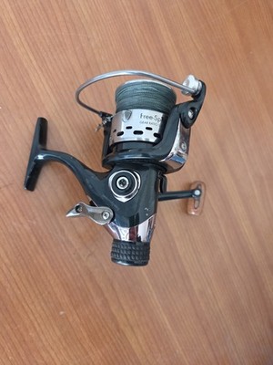 Crivit Free-Spool 4000 Spinnrolle Spinning Reel Frontbremsrolle