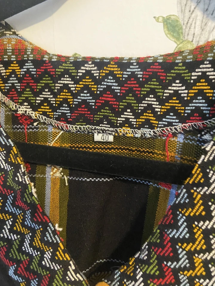 Chaqueta Boho Talla 40 Recortada Negra Estampada Festival Arty Declaración Foto 3 de 4