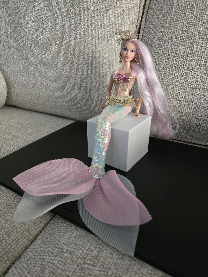 Barbie Signature King Ocean Ken Merman muñeca y Barbie Enchantress Mermaid Foto 4 de 4