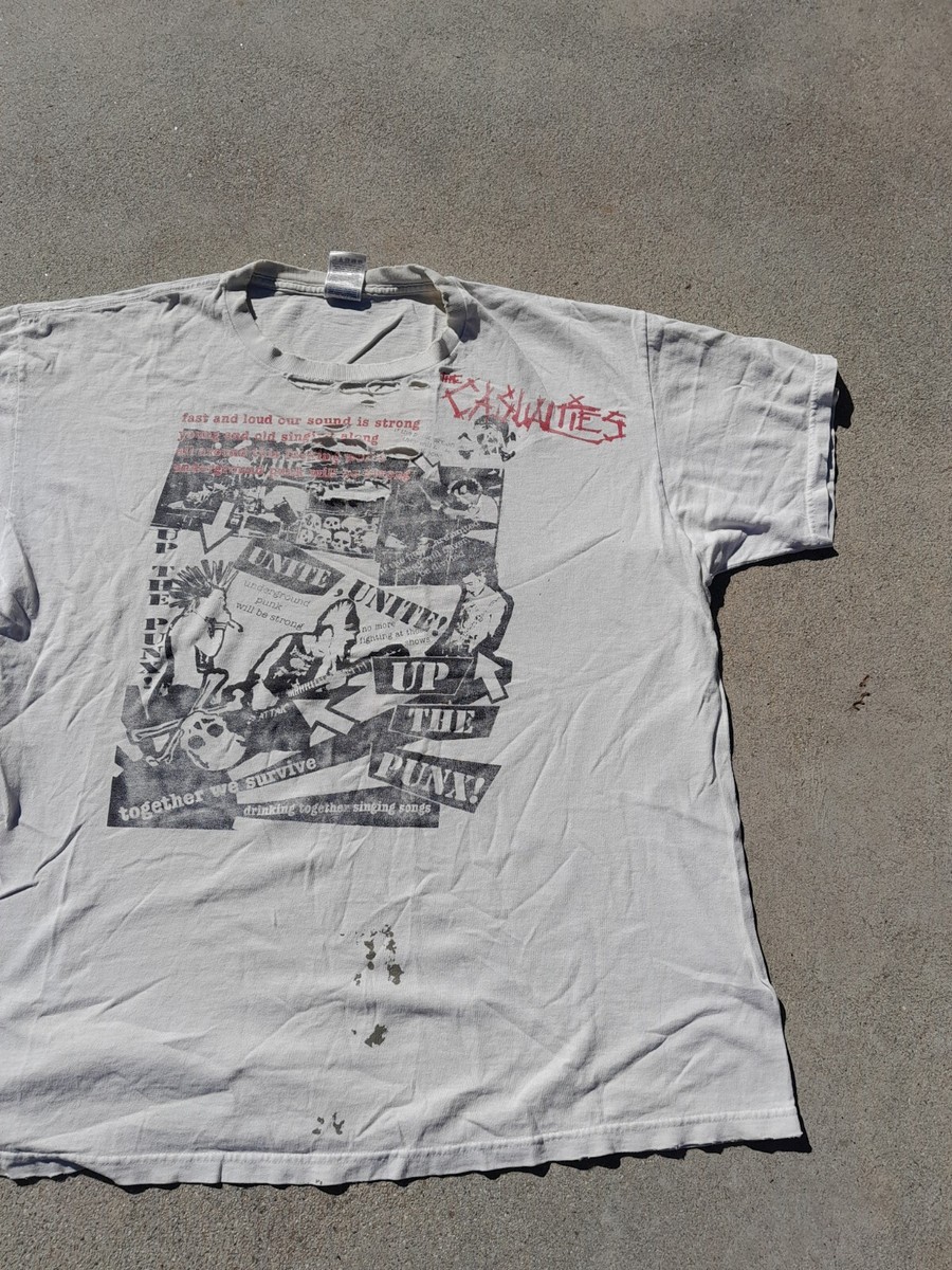 新品PUNK'S NOT DEAD 限定版 DVD BOX付属品Tシャツ缶バッジ 新品PUNK'S NOT DEAD 限定版 DVD BOX付属品Tシャツ缶バッジ