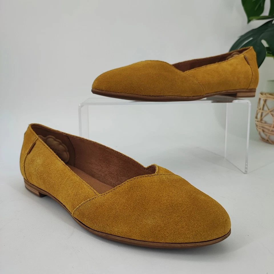 Toms Women's Julie Yellow Suede Flat Shoes Size 8 - Image 1 of 4