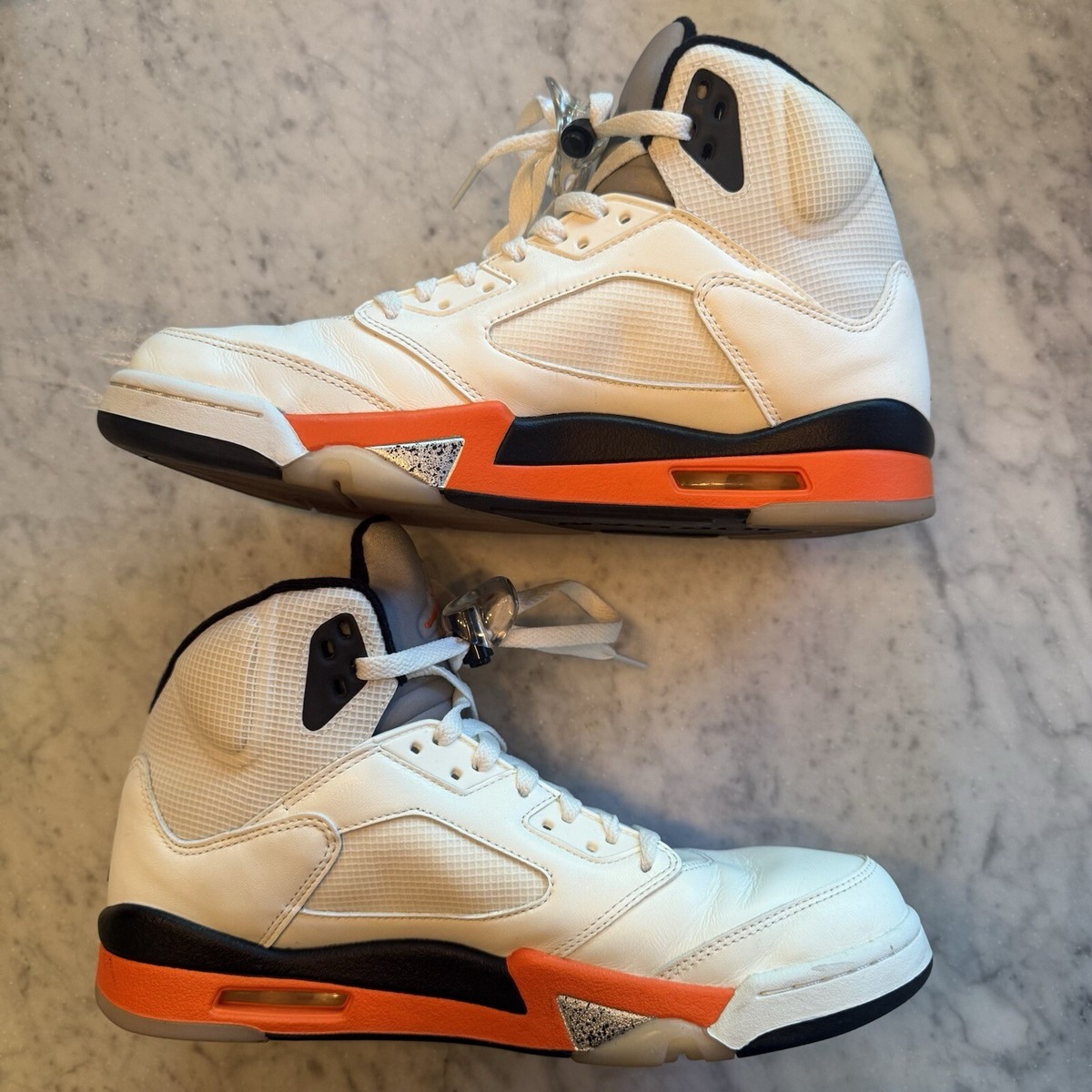 NIKE AIR JORDAN 5 RETRO “ORANGE BLAZE” AIR JORDAN 5 RETRO 'ORANGE BLAZE' Review + On Feet