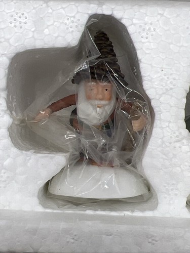 Juego de 4 accesorios Department 56 Village North Pole Woods Elves 56922 - Imagen 5 de 8
