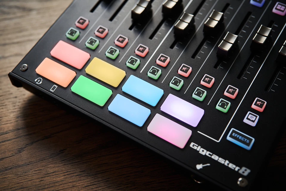 Boss Gigcaster 8 GCS-8 mezclador de transmisión de audio de 8 canales negro c... - Imagen 3 de 4