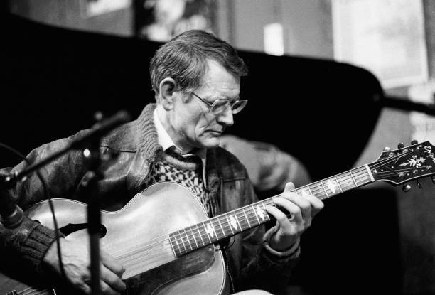 Derek Bailey Performs Live On Stage Old Jazz Photo