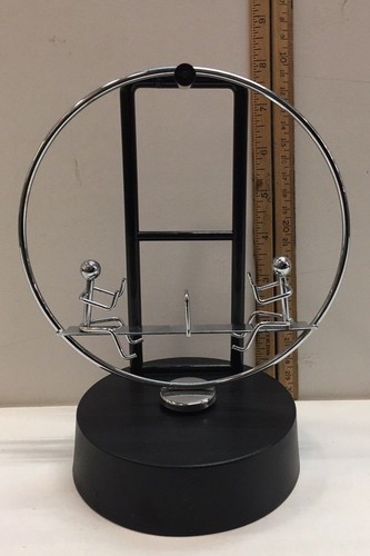 Kinetic Art Perpetual Mobile Swinging See Saw Motion Battery Desk Electronic Toy - Picture 2 of 7