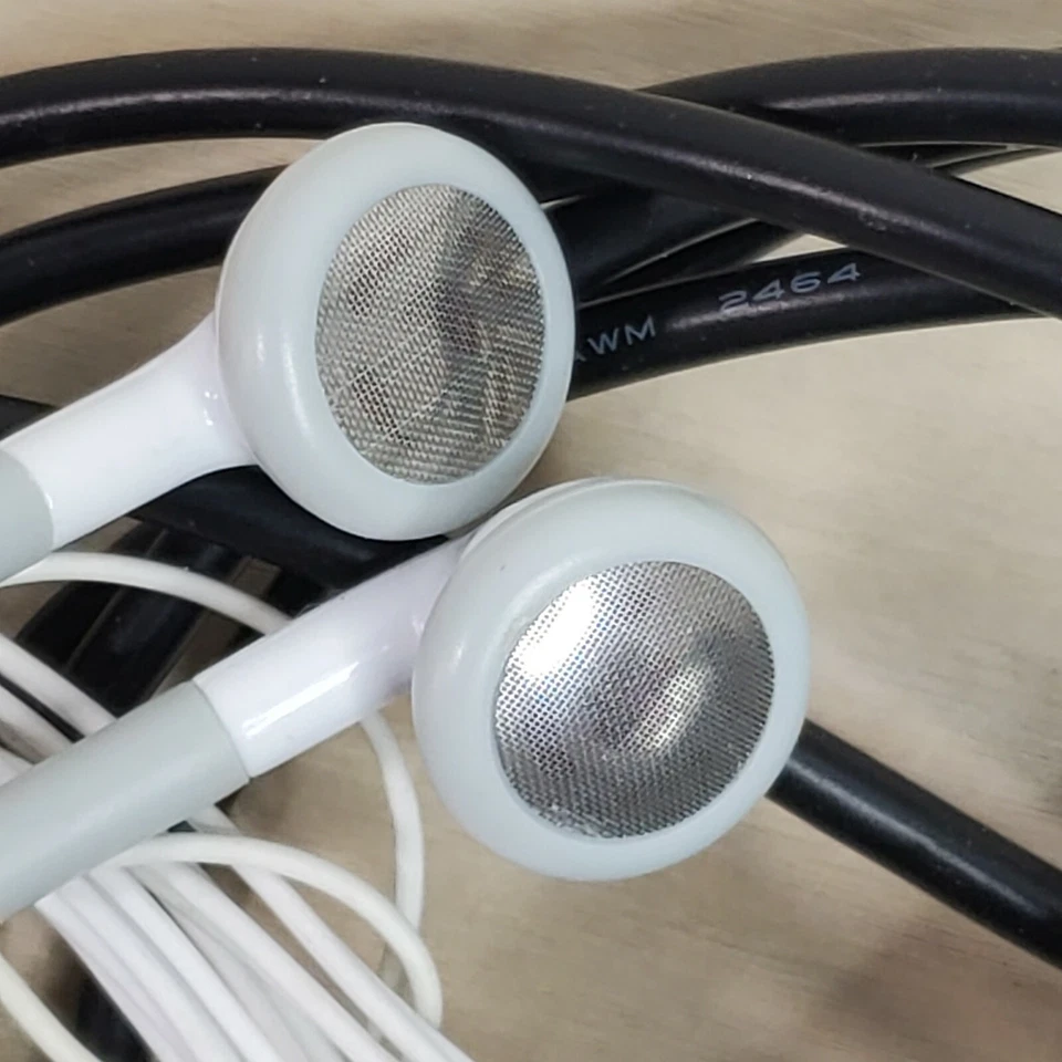 Reproductor MP3 verde azulado mini clip soporte ranura micro SD incluye auriculares coche carga co Foto 3 de 4