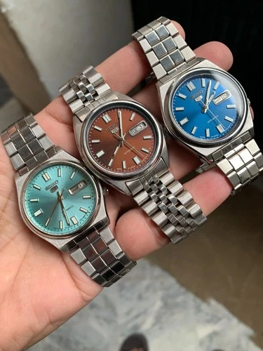 Lot of 3 Seiko vintage watches with 7009 movement Day/Date