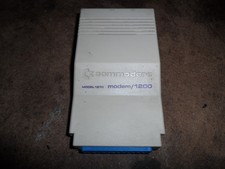 Commodore Modem/1200 Model 1670 1200bps Dial up Modem
